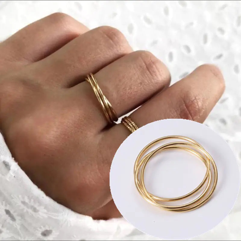 Anillo Minimalista Aros Múltiples Para Mujeres Dorado Lujo