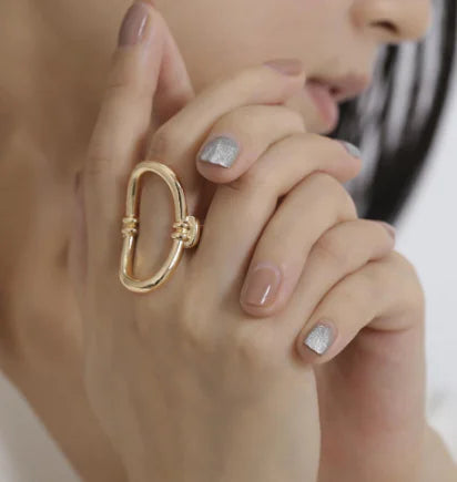 Anillo Geométrico de Metal para Mujeres Electroplateado